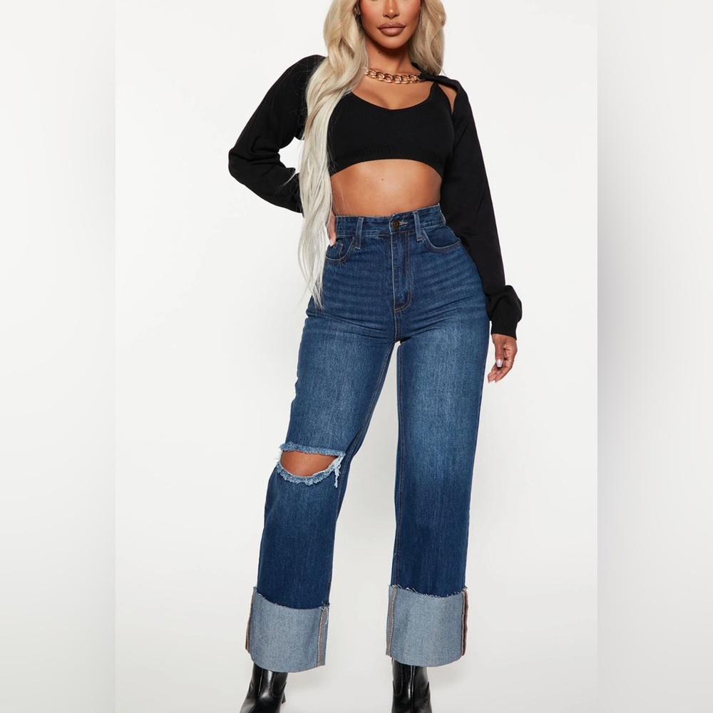 Cuffed Wide Leg Jeans - Dark Wash  Size 7
